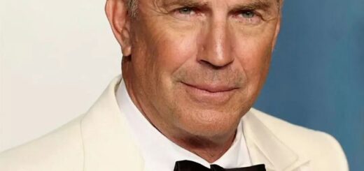 Kevin Costner reveals his relationship goals for the future.