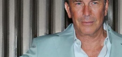 Kevin Costner: This singer is said to be his new girlfriend